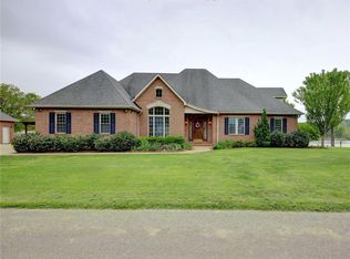 210 Kanawha Ave S, Nitro, WV 25143