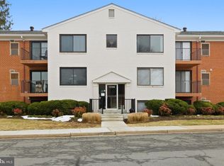 Country Club Green Condo, Leesburg, VA 20175