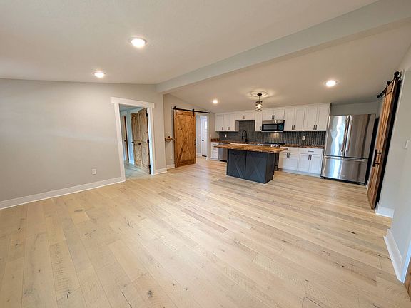 5th image of 3090 Pilgrims Rest Rd