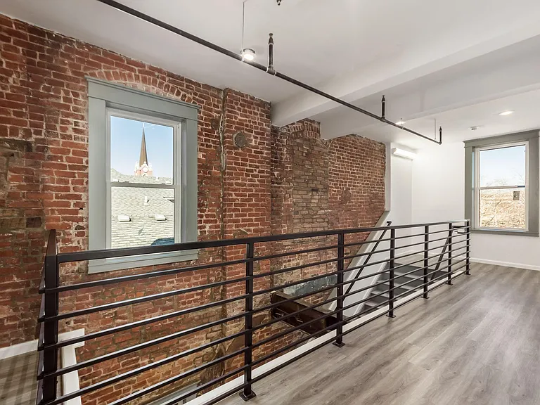 218 E Main St #3-F — Photo 11