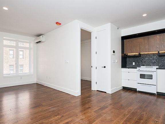 2nd image of 1054 Bushwick Ave #3G