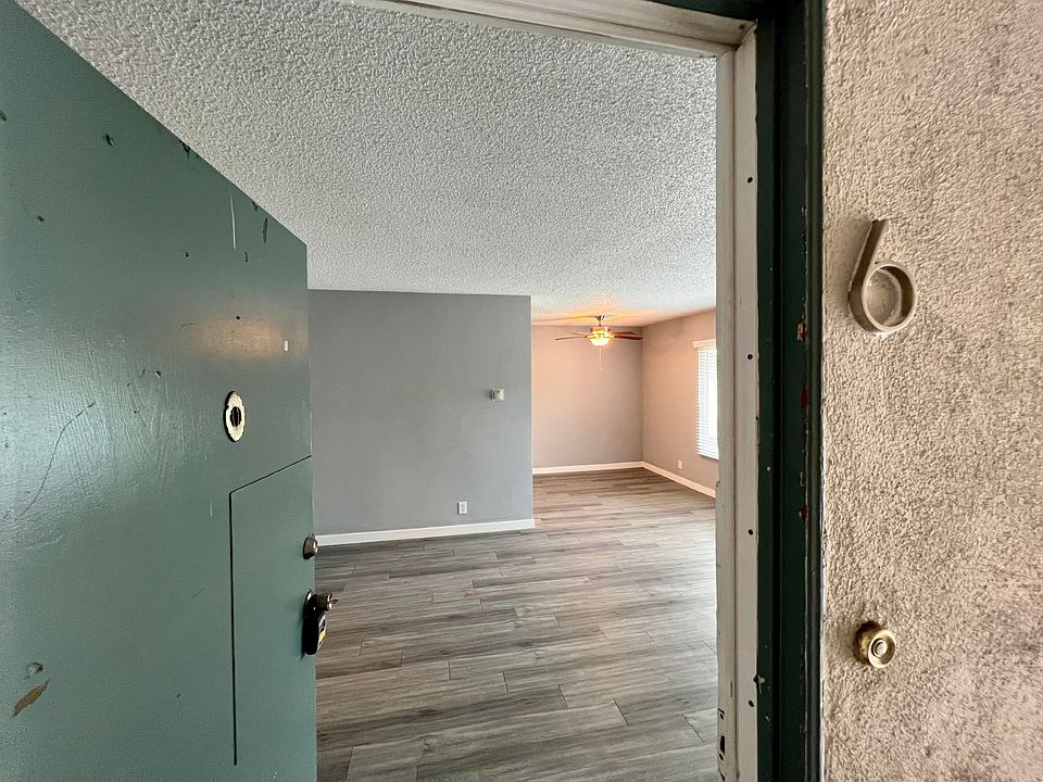 1st image of 1862 Pine Ave APT 6-PINE1862
