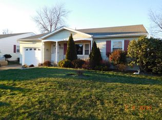 180 Westbrook Dr, Toms River, NJ 08757