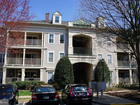 15301 Diamond Cove Ter Unit 8, Rockville, MD 20850