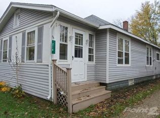 216 S Pleasant St, Watervliet, MI