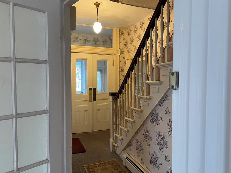 118 Franklin St #1 — Photo 11