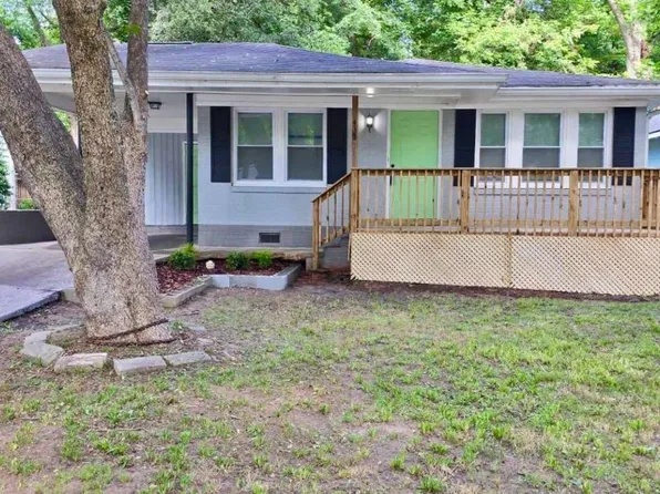 433 W Lake Ave NW, Atlanta, GA 30318