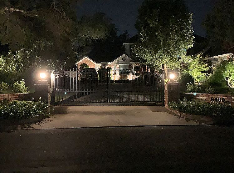 2nd image of 8000 W Hidden Lakes Dr