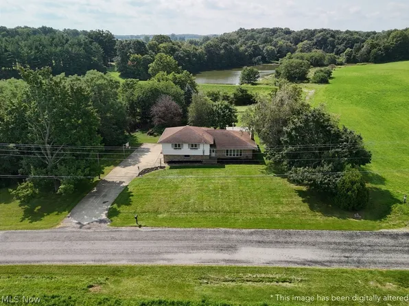 4047 E Steiner Rd, Creston, OH 44217