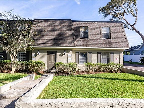 2nd image of 1929 Woodcrest Dr #H