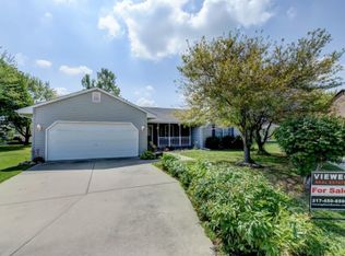 1602 Powers Ct, Mt Zion, IL
