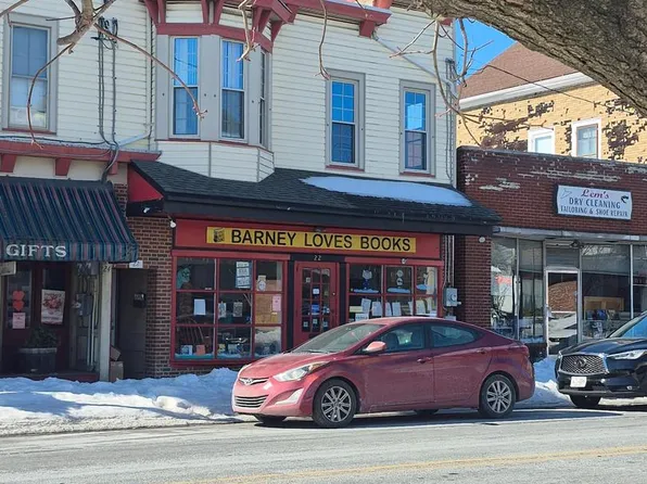 22 S Main St, Woodstown, NJ 08098
