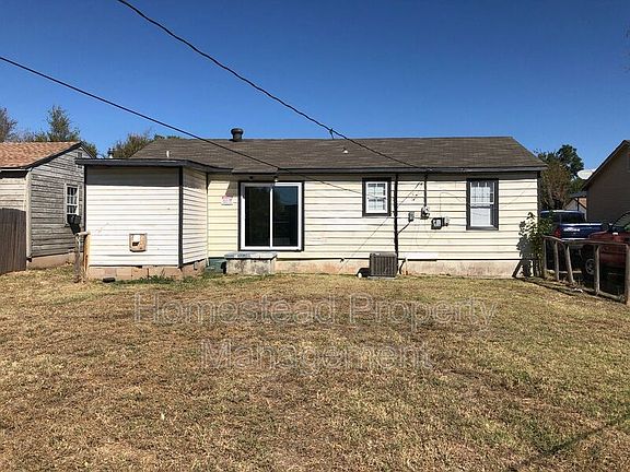 4th image of 4328 SE 43rd St