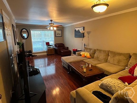 3rd image of 240 Cleveland Rd. #440