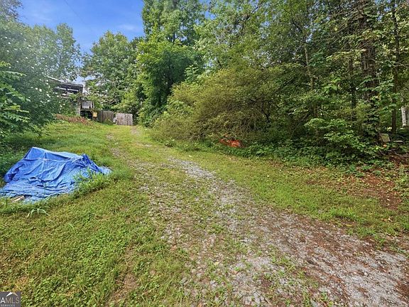 4th image of 452 Arnold Mill Rd