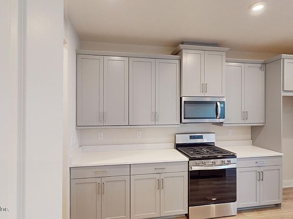 4th image of 14165 PIER Lane