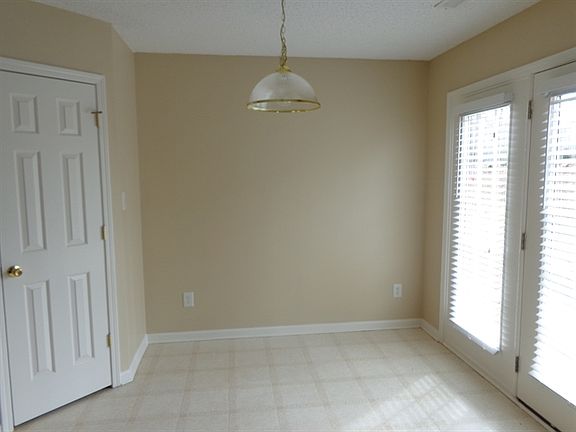 5th image of 5735 Versage Dr