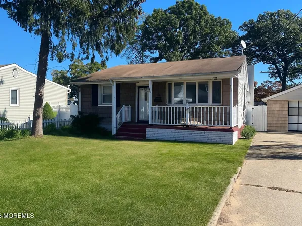 56 Hudson Avenue, Hazlet, NJ 07734