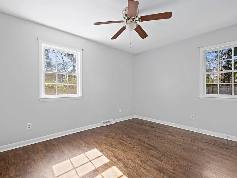5410 Rollin Rd — Photo 15