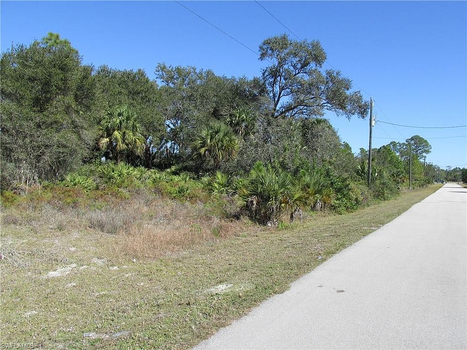 2nd image of 2524 Betty Pl