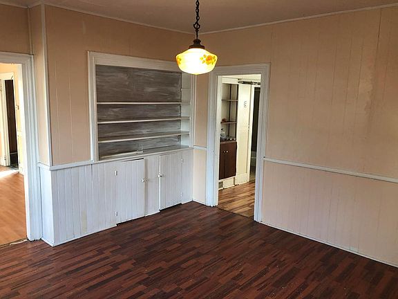 4th image of 814 Hulett St