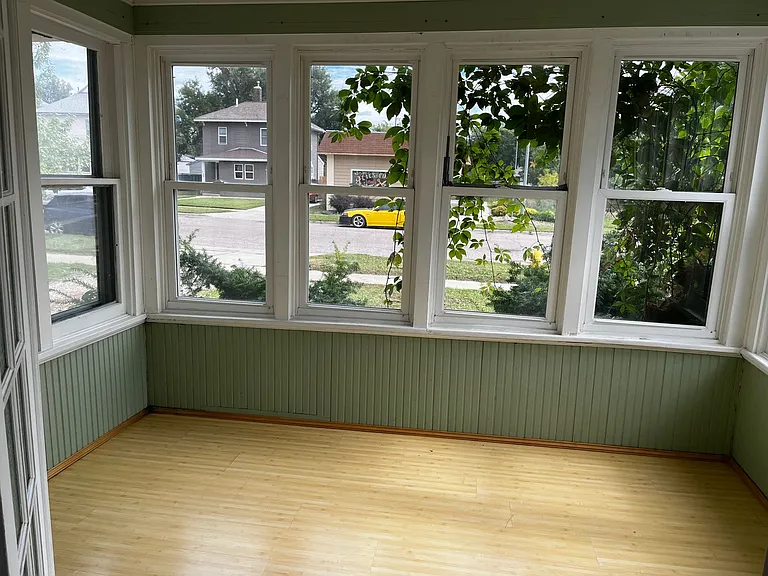 741 S 1st Ave — Photo 10