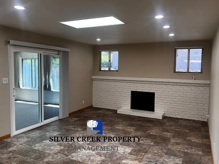 6002 Paxton Ct — Photo 38