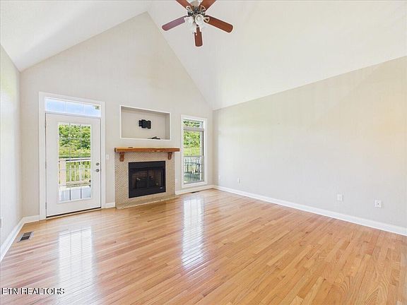 5th image of 139 Graycyn Ln