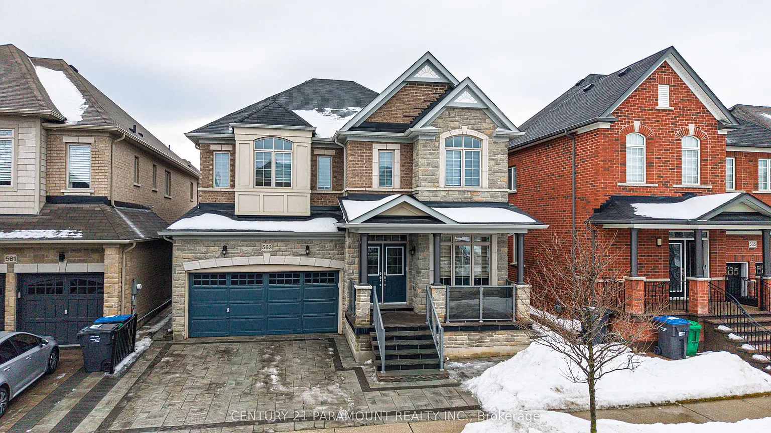 563 Dougall Ave E photo 1
