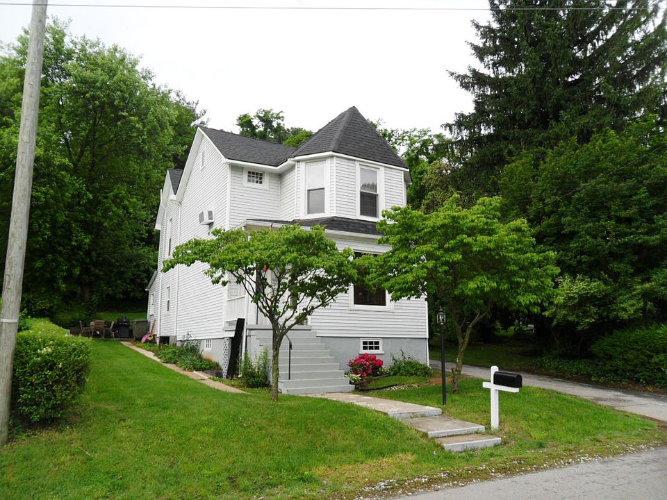 1st image of 716 Hill Ave