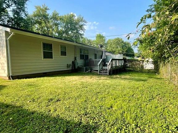 2nd image of 5111 Evelyn Dr
