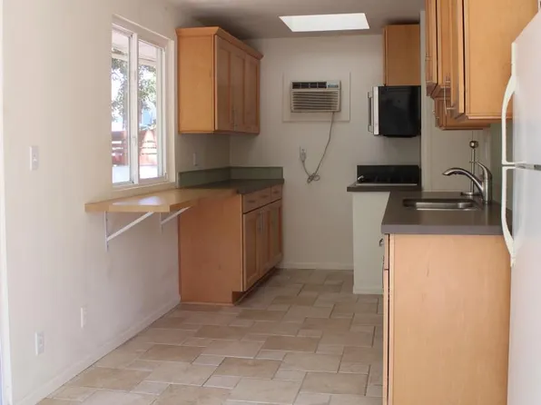 126 N Sunnyside Ave, Sierra Madre, CA 91024
