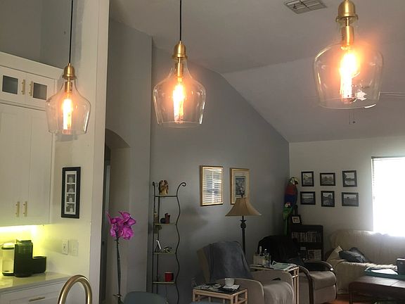 5th image of 345 Lolly Ln
