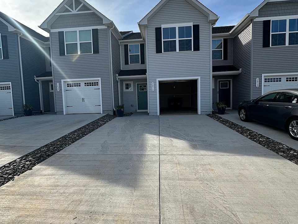 1st image of 3016 Silver Birch Ln