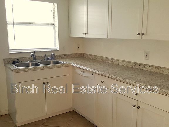 4th image of 1314 Amble Ln