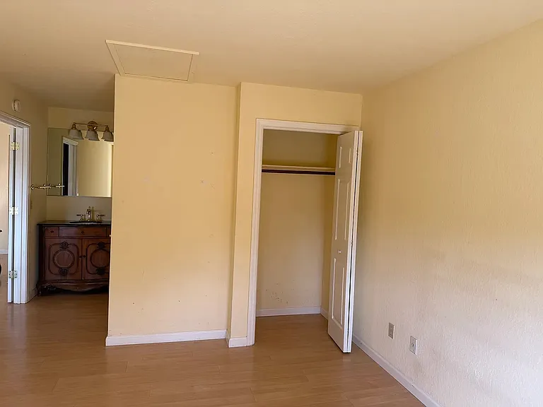 504 Dogwood Dr #4 — Photo 9