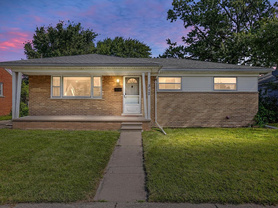1st image of 312 W Lincoln Ave