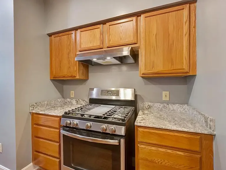 850 Lincoln Ave #2 — Photo 11