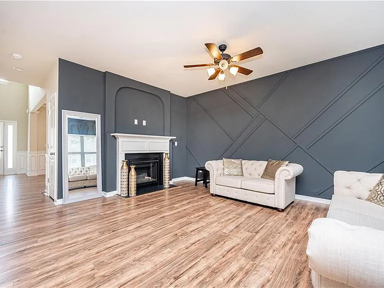 7761 Sylvaner Ln — Photo 12