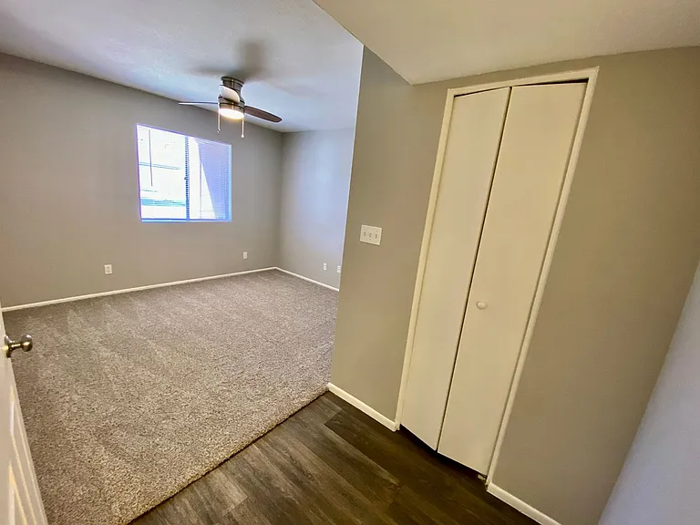 1215 E Lemon St #131 — Photo 15