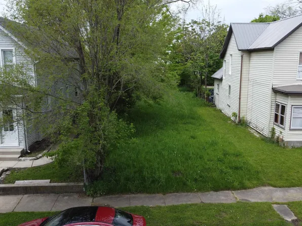 1414 Winter St, Fort Wayne, IN 46803