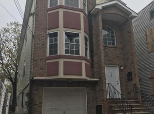 56 Willoughby St #2, Newark, NJ 07112