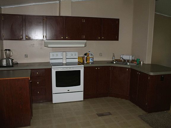 Kitchen (1)