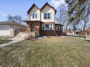 116 S Grace St, Lombard, IL 60148