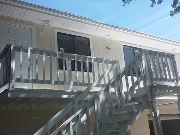 Both units upstairs