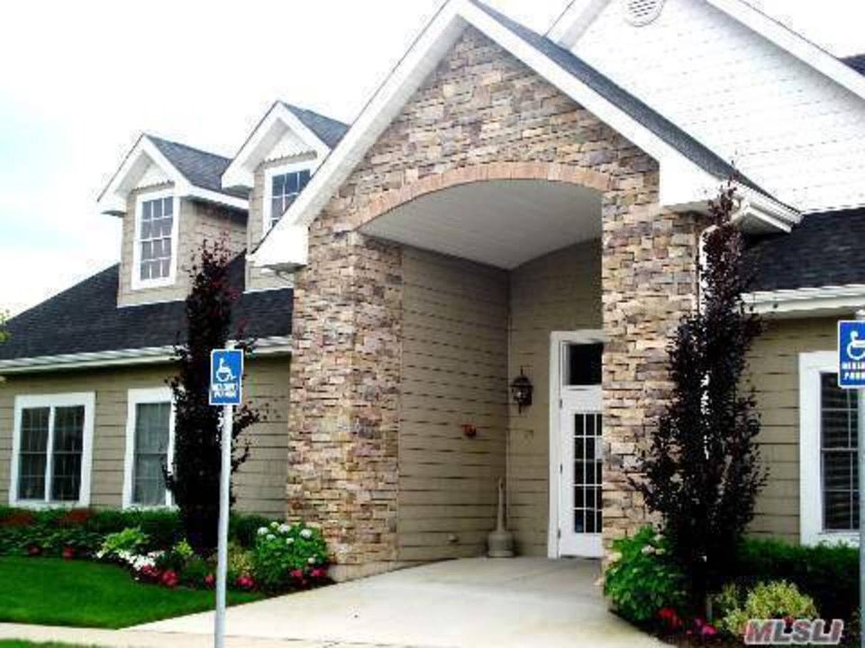2nd image of Morley Cir