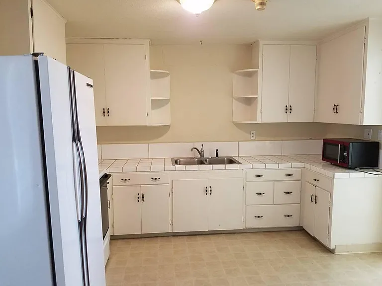 34046 Orleans Rd SW #B — Photo 4