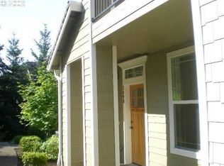 3890 Summerlinn Dr, West Linn, OR 97068