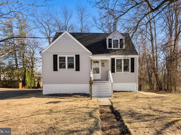 454 Martin Ave, Maple Shade, NJ 08052