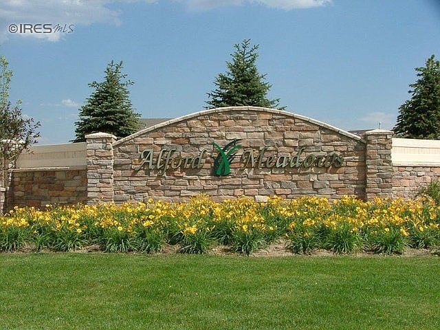 2nd image of 5015 Apricot Dr
